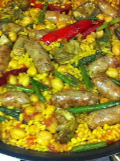 Una foto de Arroz con espárragos y alcachofas