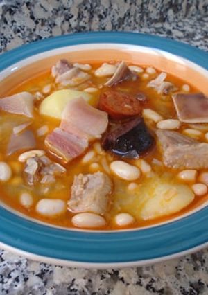Una foto de Cocido montañés