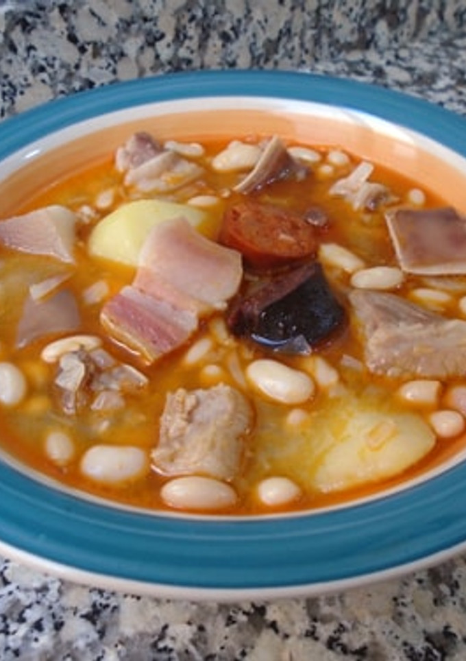 Una foto de Cocido montañés