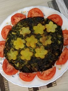 عکسی از دستور کوکو سبزی و سیب زمینی🌠