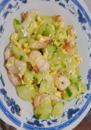 Foto resep Tumis udang timun telur