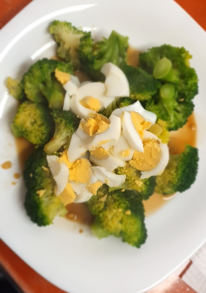 Una foto de Brócoli con salsa de soja