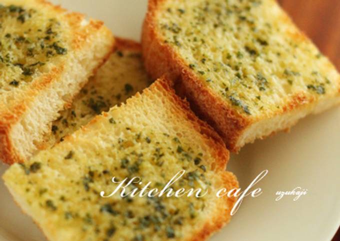 Garlic Basil Toast