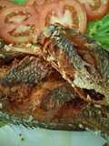 Ikan Goreng Jangki Ekor Kuning
