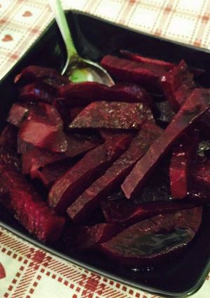 Hình của món salad củ dền.