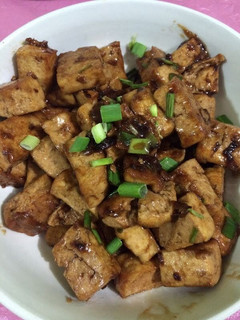 A picture of Stir Fried Tofu In Oyster Sauce.