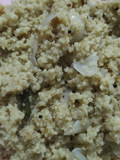 வரகு உப்புமா(varagu upma recipe in tamil) செய்முறை முக்கிய புகைப்படம்