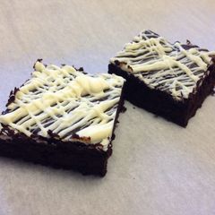 A picture of Fudgy Avocado Brownies.