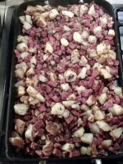 A picture of Easy corned beef hash.