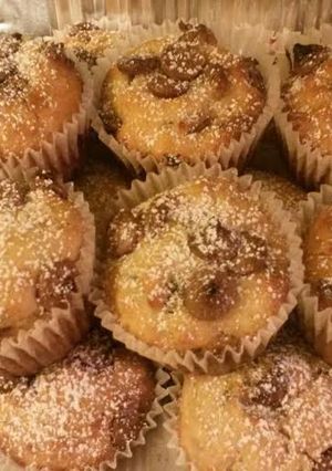 A picture of ~Shamrok's~ Chocolate Chip Banana Muffins.