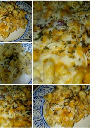 A picture of Baked Macaroni n Cheese with Bacon & Bread Crumbs.