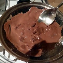 A picture of Vickys Tempered Chocolate (Hints & Tips).