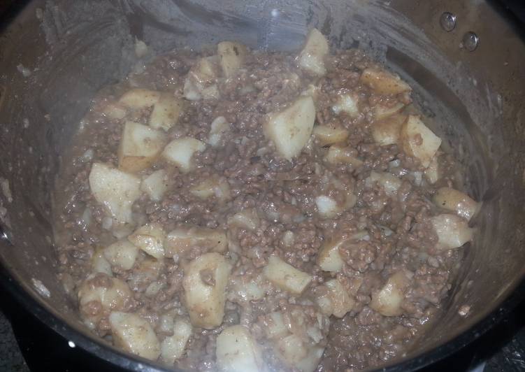 Dad's Beef and Potato Goulash Dad's Beef and Potato Goulash