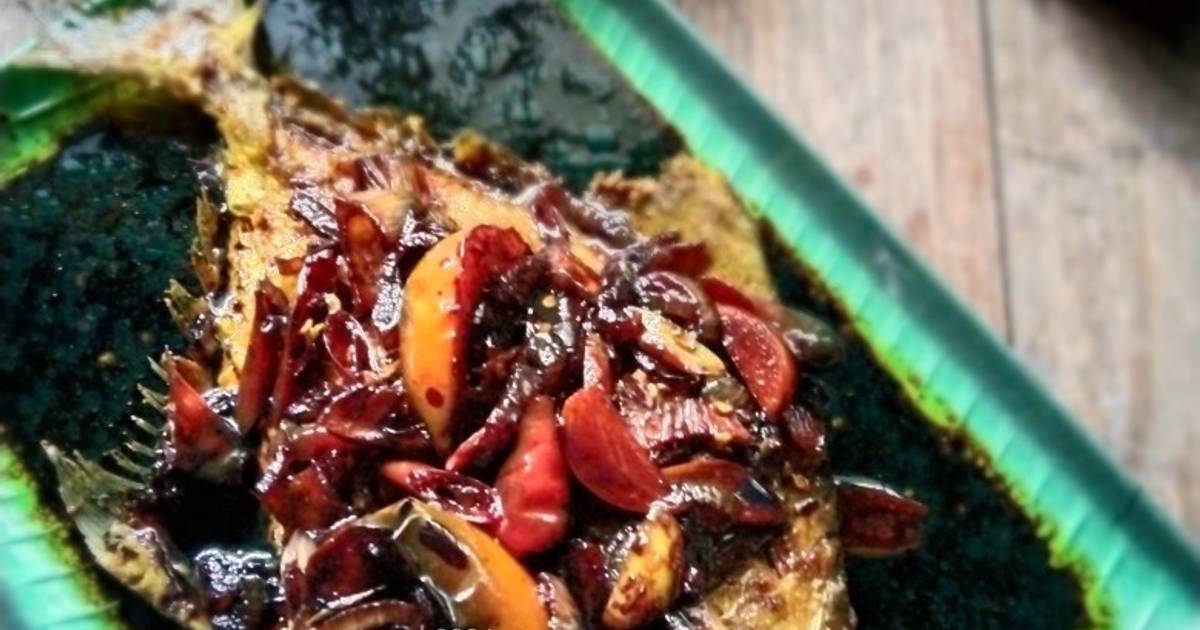 Resipi Ikan Bawal Masak Kicap Oleh Ani Skmn Cookpad