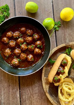 Foto resep Bola- bola Daging Saus BBQ (Sweet and Sour BBQ Meatballs)