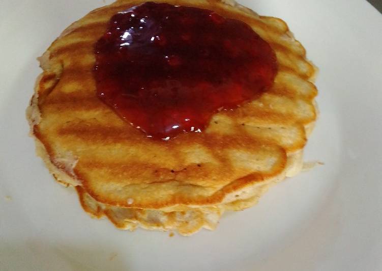 Easiest Way to Prepare Super Quick Homemade Pancake and crepes and syrup