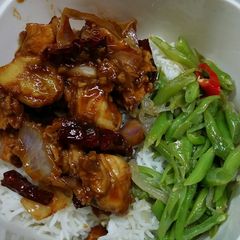 A picture of Dried Chili Chicken.