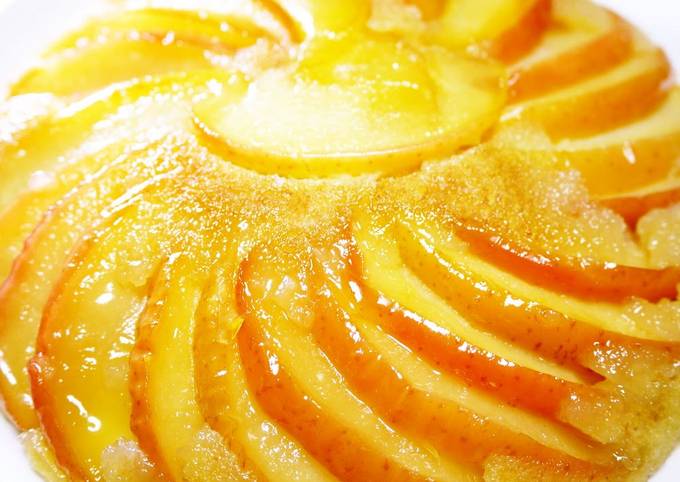 Easy Apple Cake Made In a Frying Pan Recipe by cookpad.japan - Cookpad