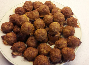 Sütőben sült fasírtgolyók recept fotója