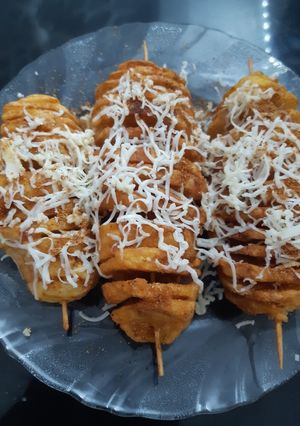 નમકીન પોટેટો ટોર્નેડો(namkin potato tornedo in Gujarati) રેસીપી મુખ્ય ફોટો