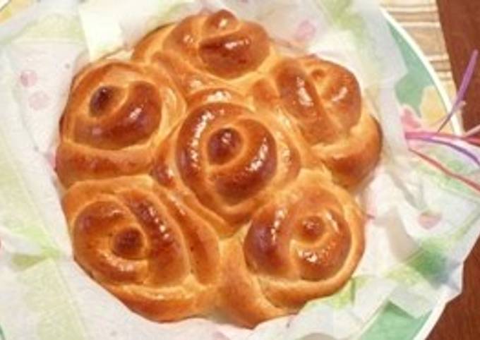 Bouquet of Roses Bread