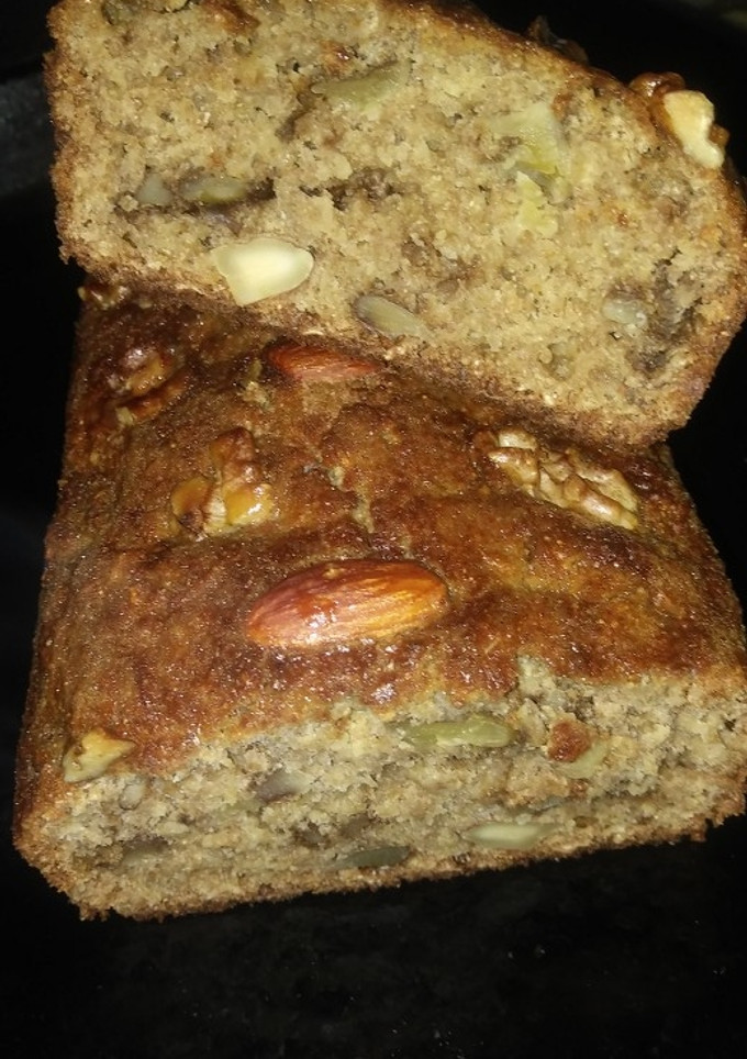 Una foto de Budín integral de almendra y nueces❤