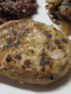 A picture of Macrobiotic Soybean Hamburger Patties.