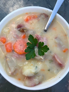 A picture of Ham and Potato Soup.