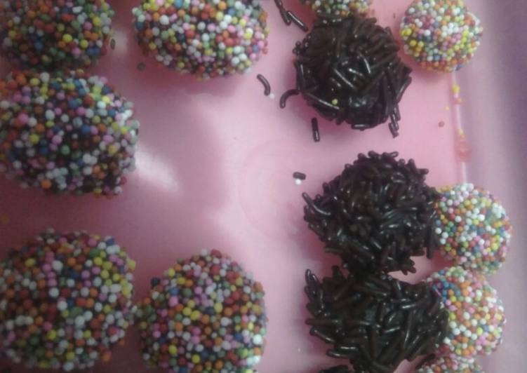 Bola regal ceria