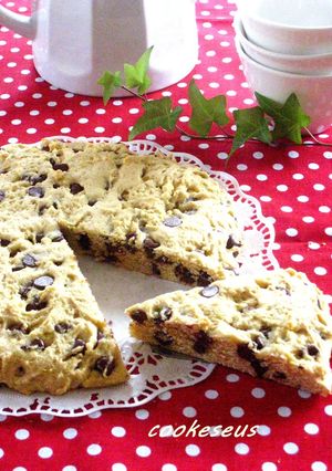 A picture of American Chocolate Chip Cookie Cake.