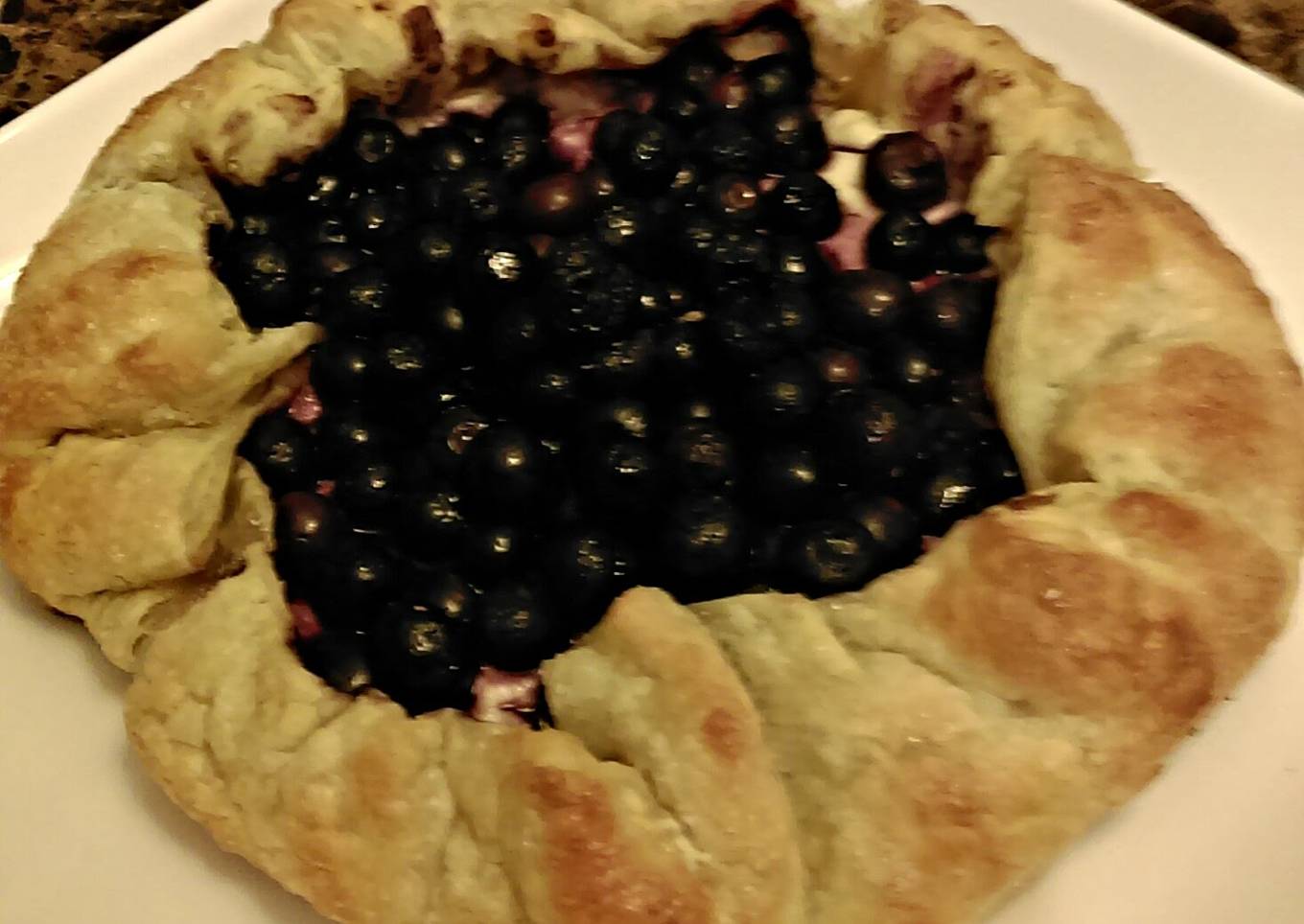 Puffed Berry Cream Galette