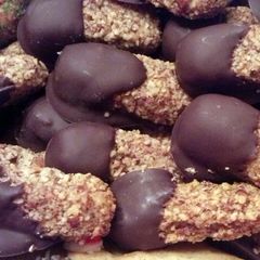 A picture of Pecan Log Cookies.