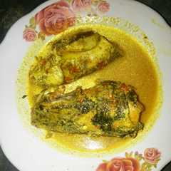 Pindang kepala ikan murah meriah#selasabisa#BikinRamadanBerkesan রেসিপির প্রধান ছবি