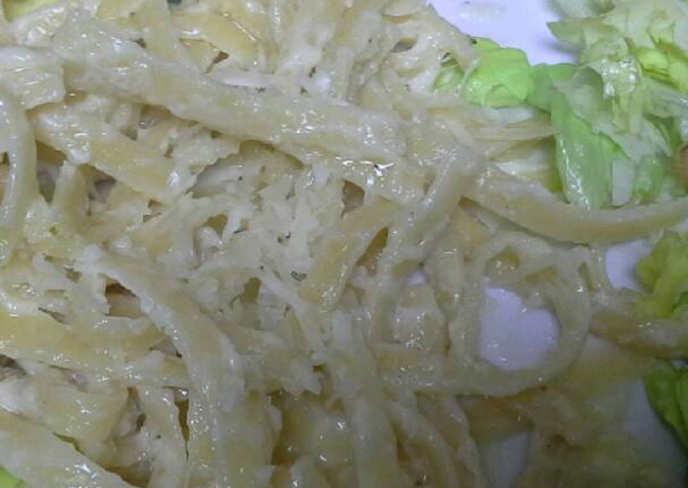A small amount of unique fettuccine