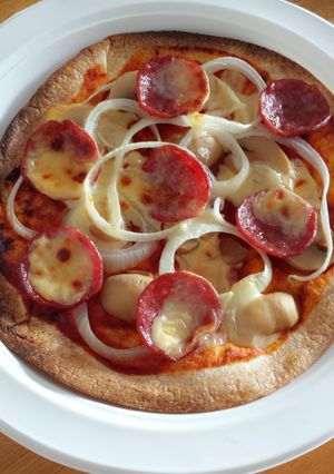 A picture of Tortilla Pizza.