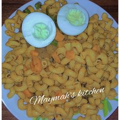A picture of Macroni stir fry.