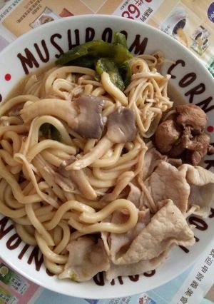 日式炒烏龍麵 的食譜成品照片