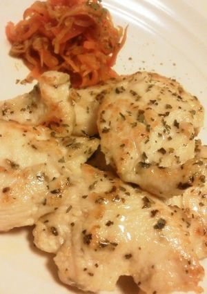 A picture of Marinated and Sautéed Breast Chicken Flavored with Garlic and Basil.