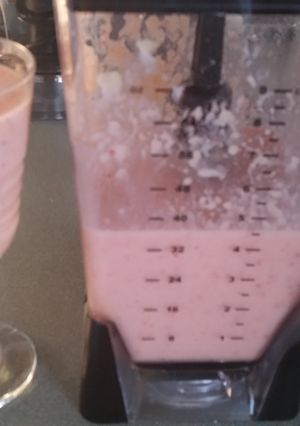 A picture of FRUIT SALAD Smoothie!.