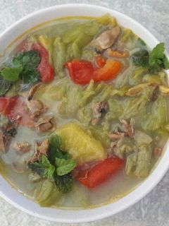 Hình của món Canh riêu trai nấu dọc mùng.