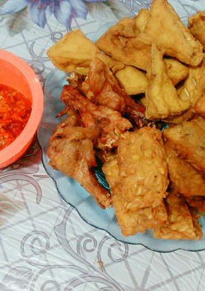 Foto resep Penyet ayam,tahu,tempe