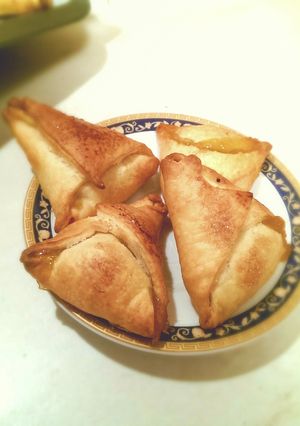 A picture of Apricot Pastries.