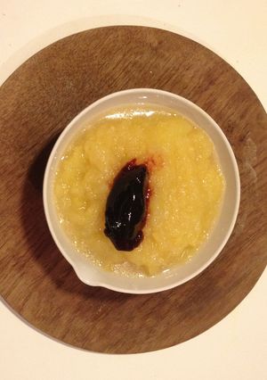 Une photo de Compote express au cassis