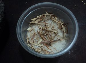 Una foto de Cáscaras de naranja  agria en salmuera para guisos, especia o sazonador. Receta de las Correa México