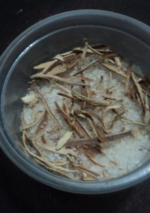 Una foto de Cáscaras de naranja  agria en salmuera para guisos, especia o sazonador. Receta de las Correa México