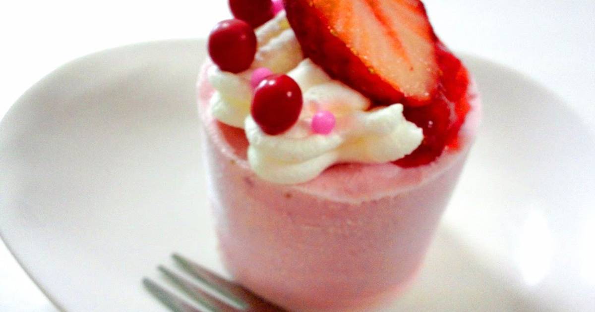Strawberry Mousse Cake Recipe by cookpad.japan Cookpad