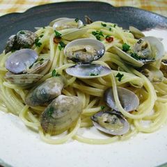 Irresistible Vongole Bianco A picture of Irresistible Vongole Bianco.
