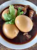 ไข่พะโล้หมูสามชั้น