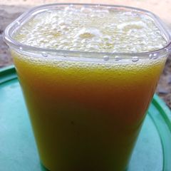 A picture of Jack fruit juice.