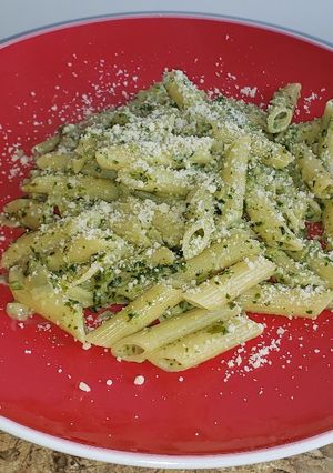 Una foto de Pasta al cilantro